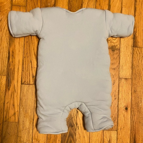 - Blue - Picture 3 of 3